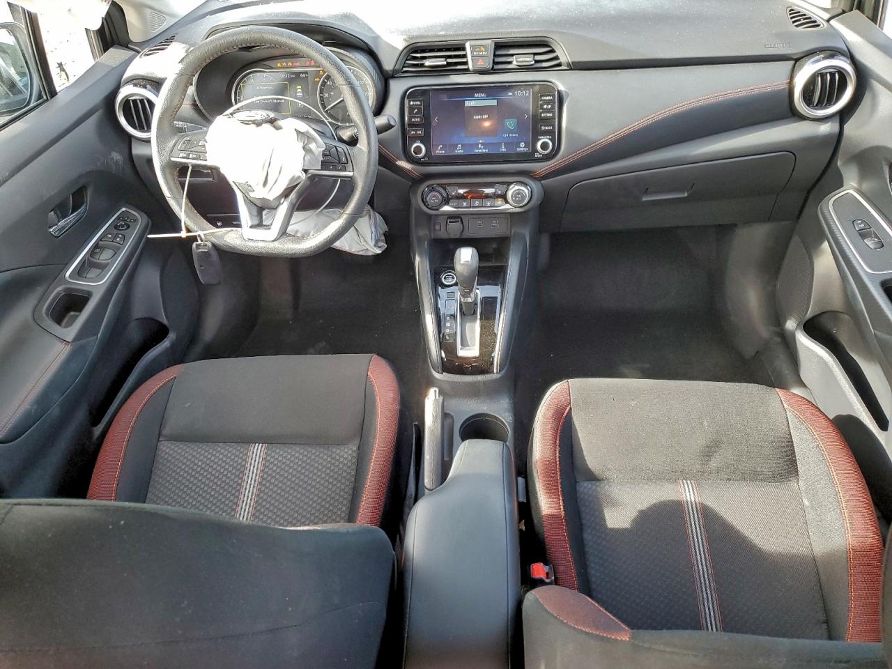 2025 NISSAN VERSA SR photo 15