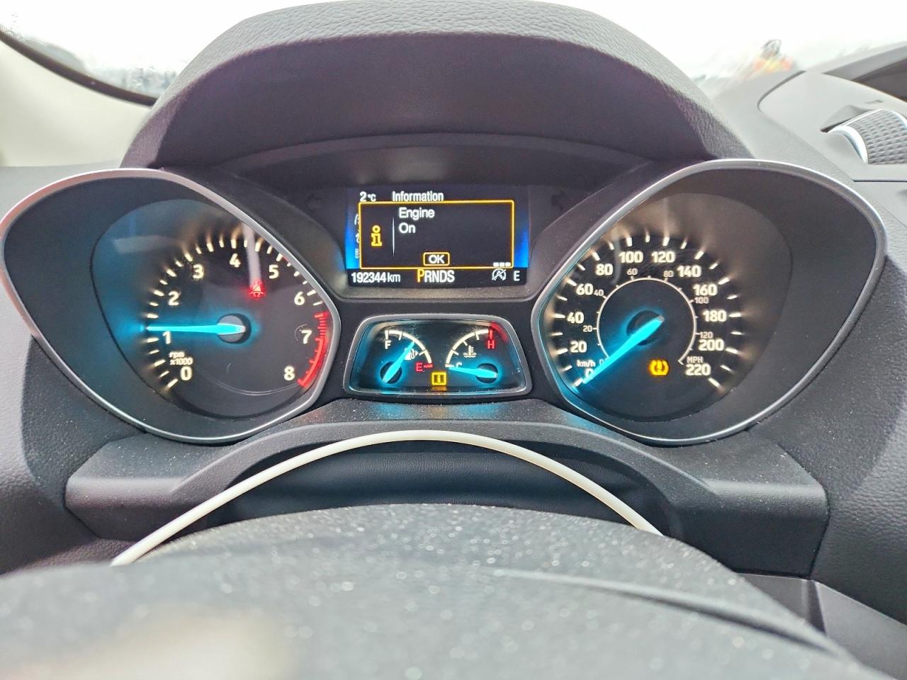 2017 FORD ESCAPE SE photo 9