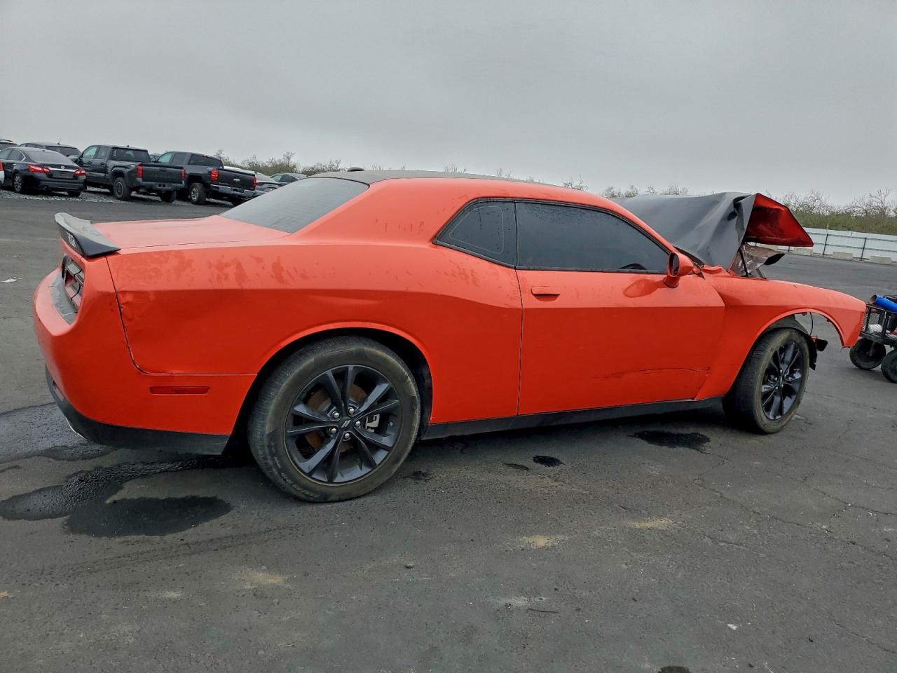 2023 DODGE CHALLENGER SXT photo 5
