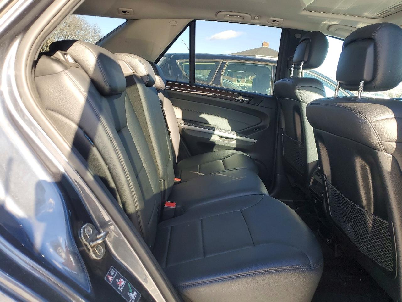 2010 MERCEDES-BENZ ML 350 4MATIC photo 11