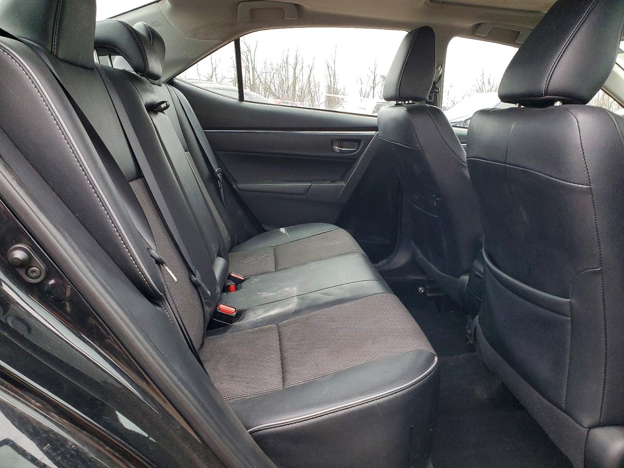 2016 TOYOTA COROLLA L photo 19