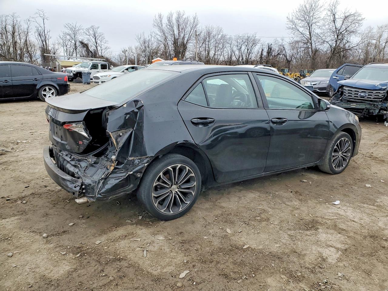 2016 TOYOTA COROLLA L photo 5