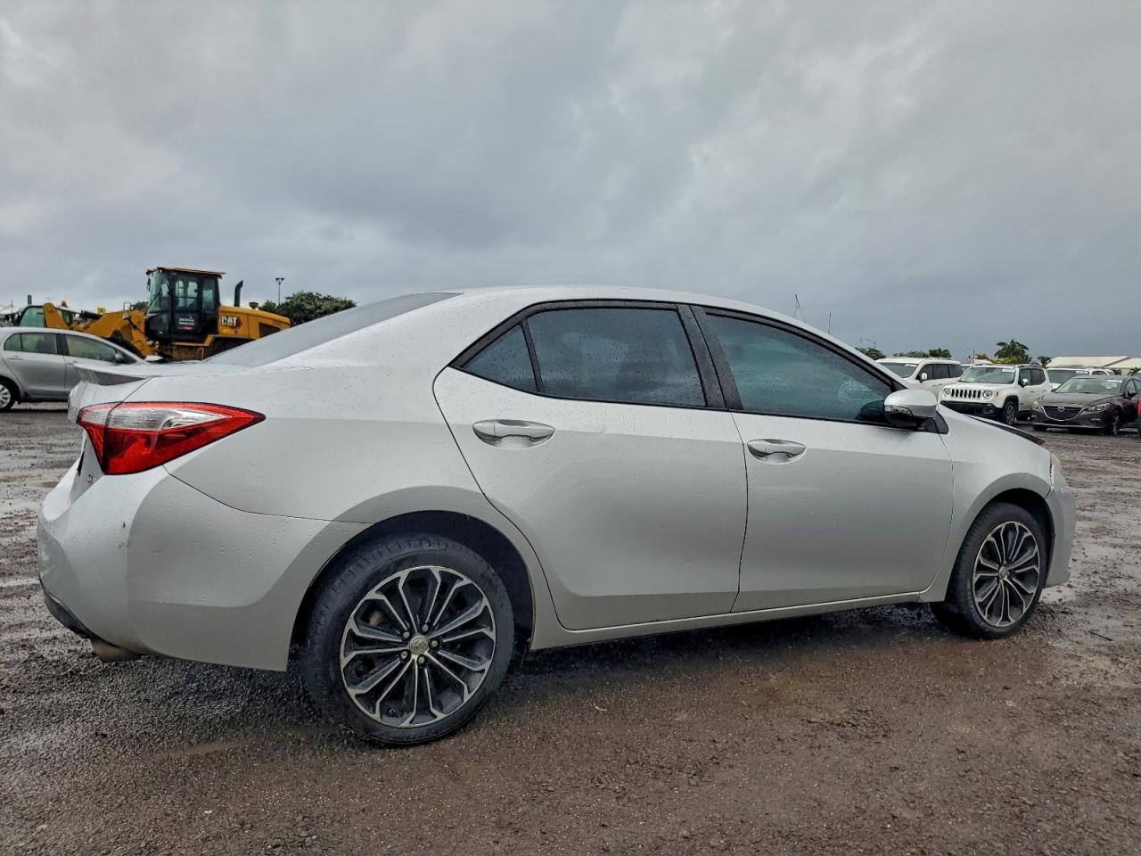 2016 TOYOTA COROLLA L photo 3