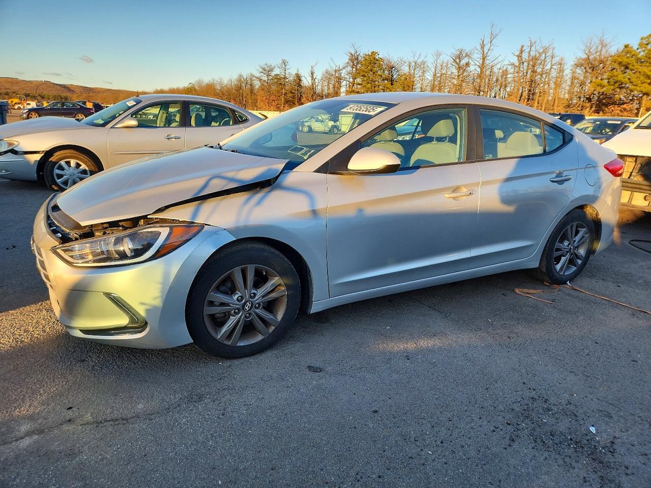 2017 HYUNDAI ELANTRA