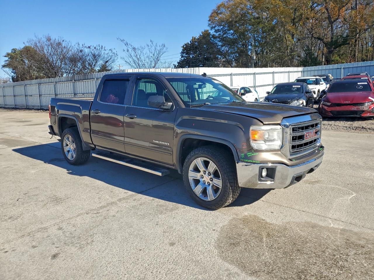 2014 GMC SIERRA C1500 SLE photo 4