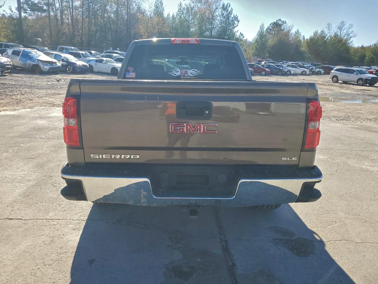2014 GMC SIERRA C1500 SLE photo 6