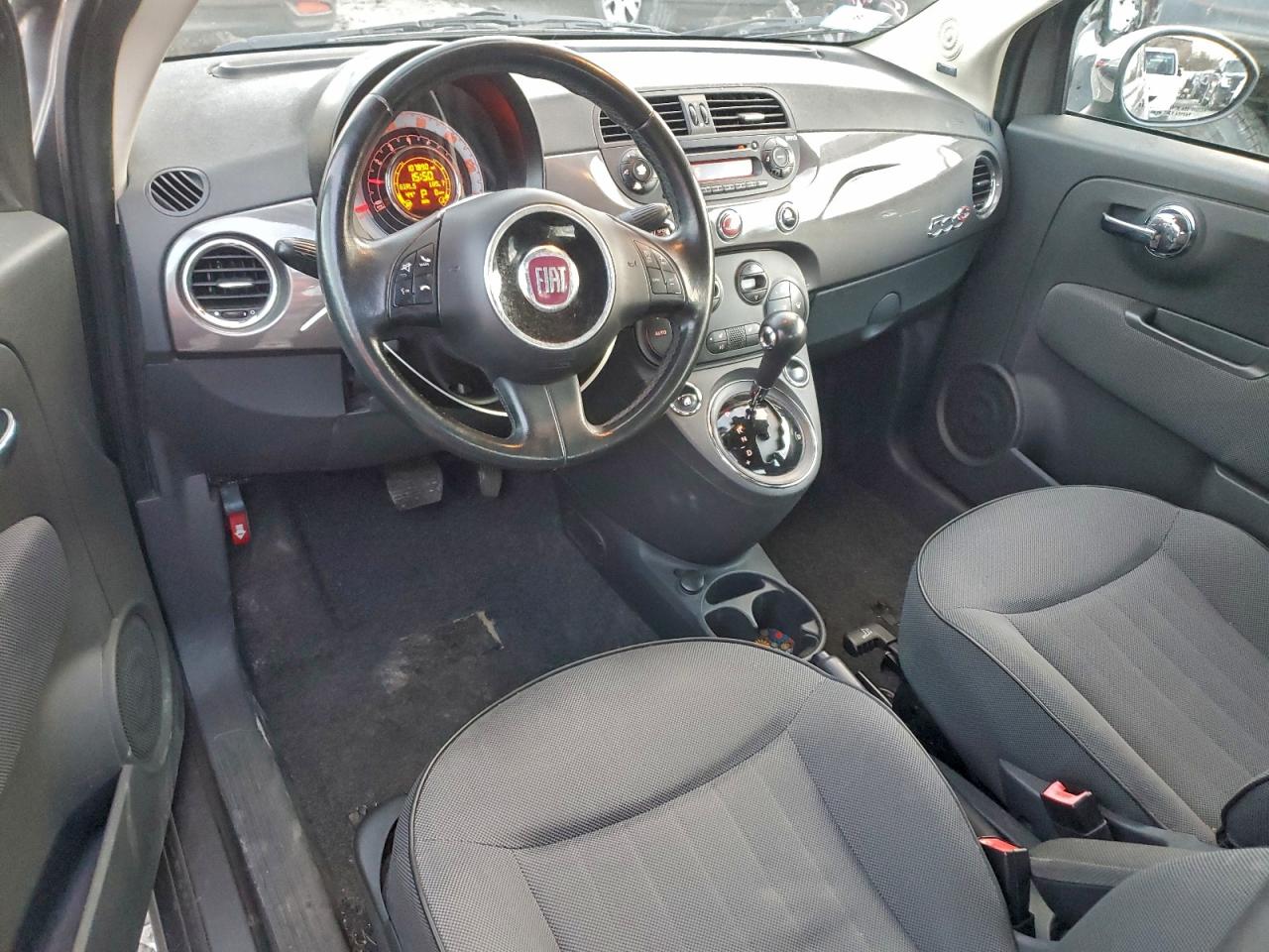 2012 FIAT 500 LOUNGE photo 22