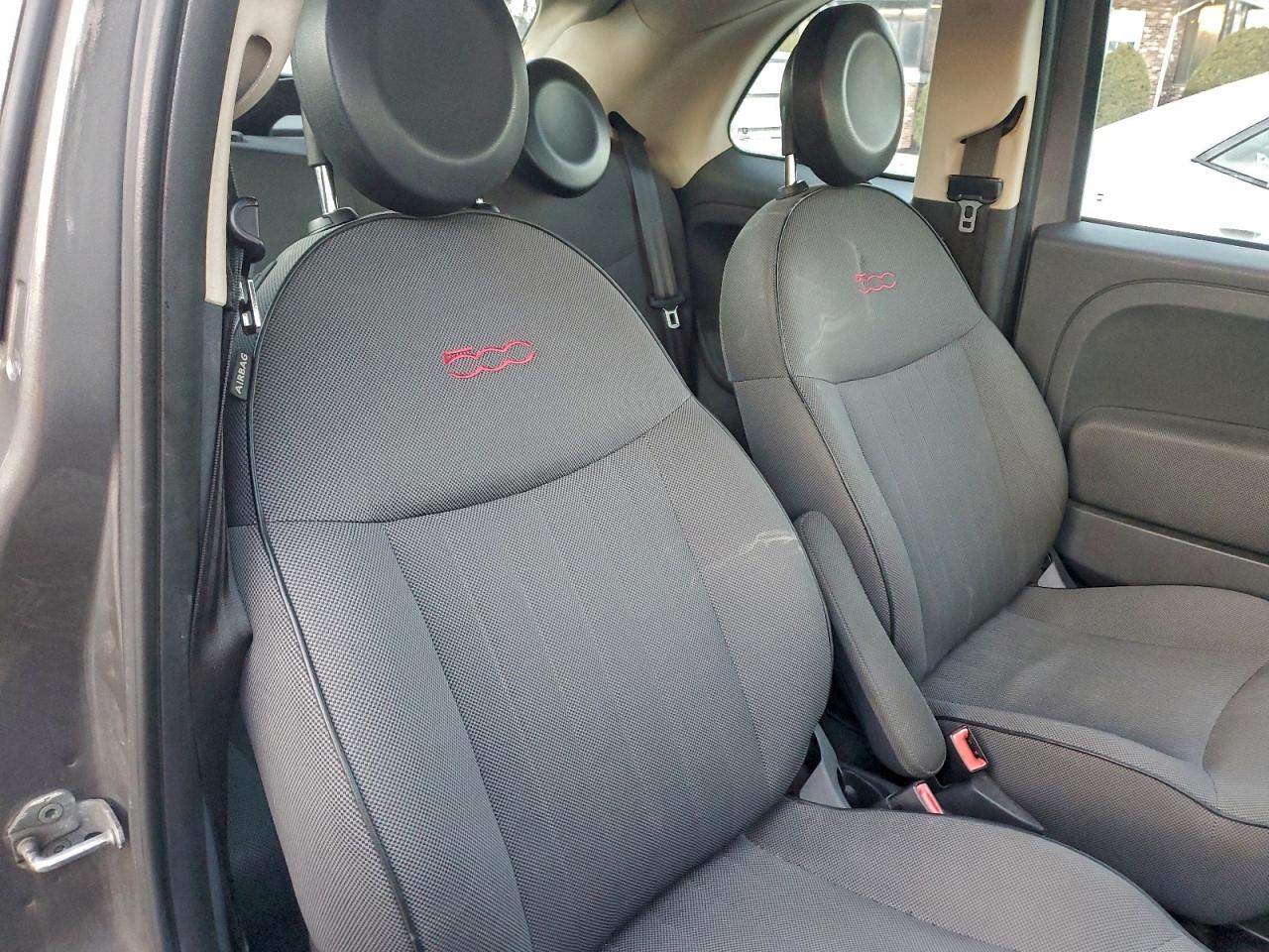 2012 FIAT 500 LOUNGE photo 28