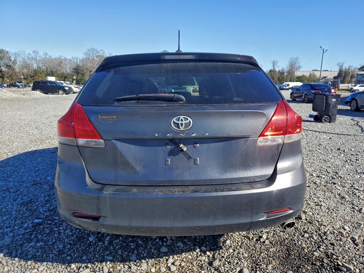 2010 TOYOTA VENZA photo 21
