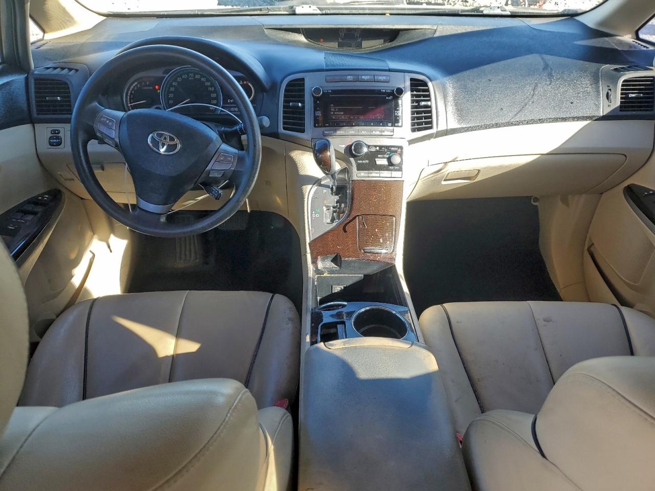 2010 TOYOTA VENZA photo 29