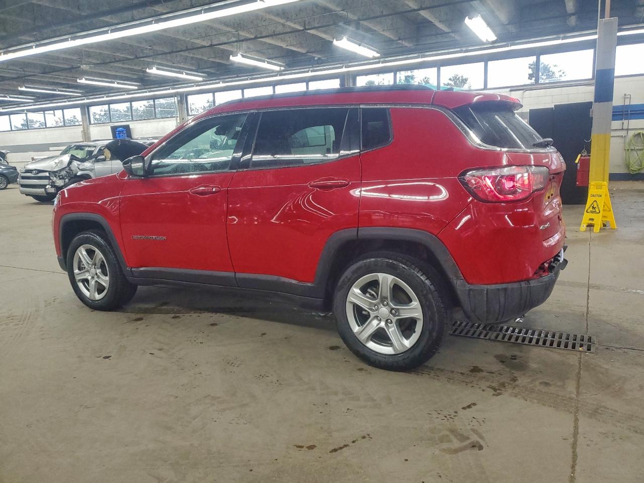 2024 JEEP COMPASS LATITUDE photo 2