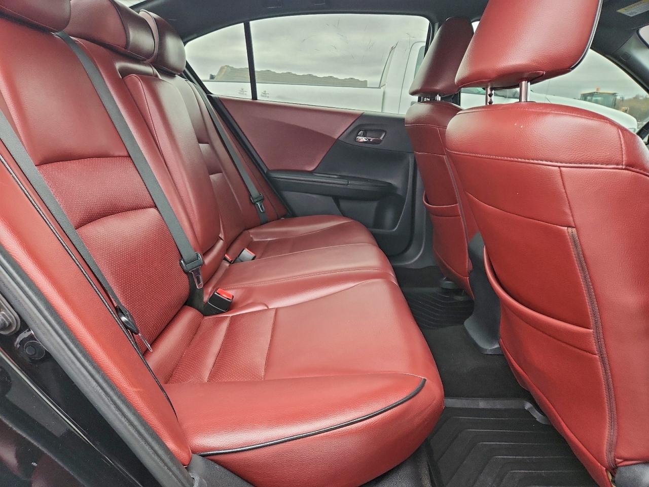 2016 HONDA ACCORD SPORT photo 10