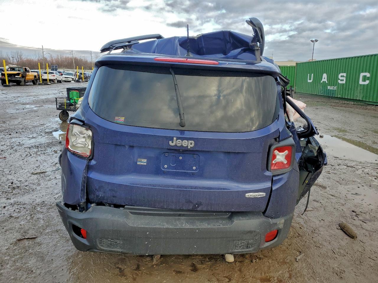 2017 JEEP RENEGADE LATITUDE photo 11