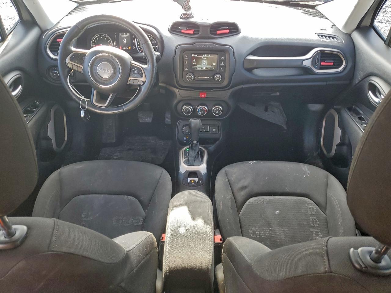 2017 JEEP RENEGADE LATITUDE photo 8