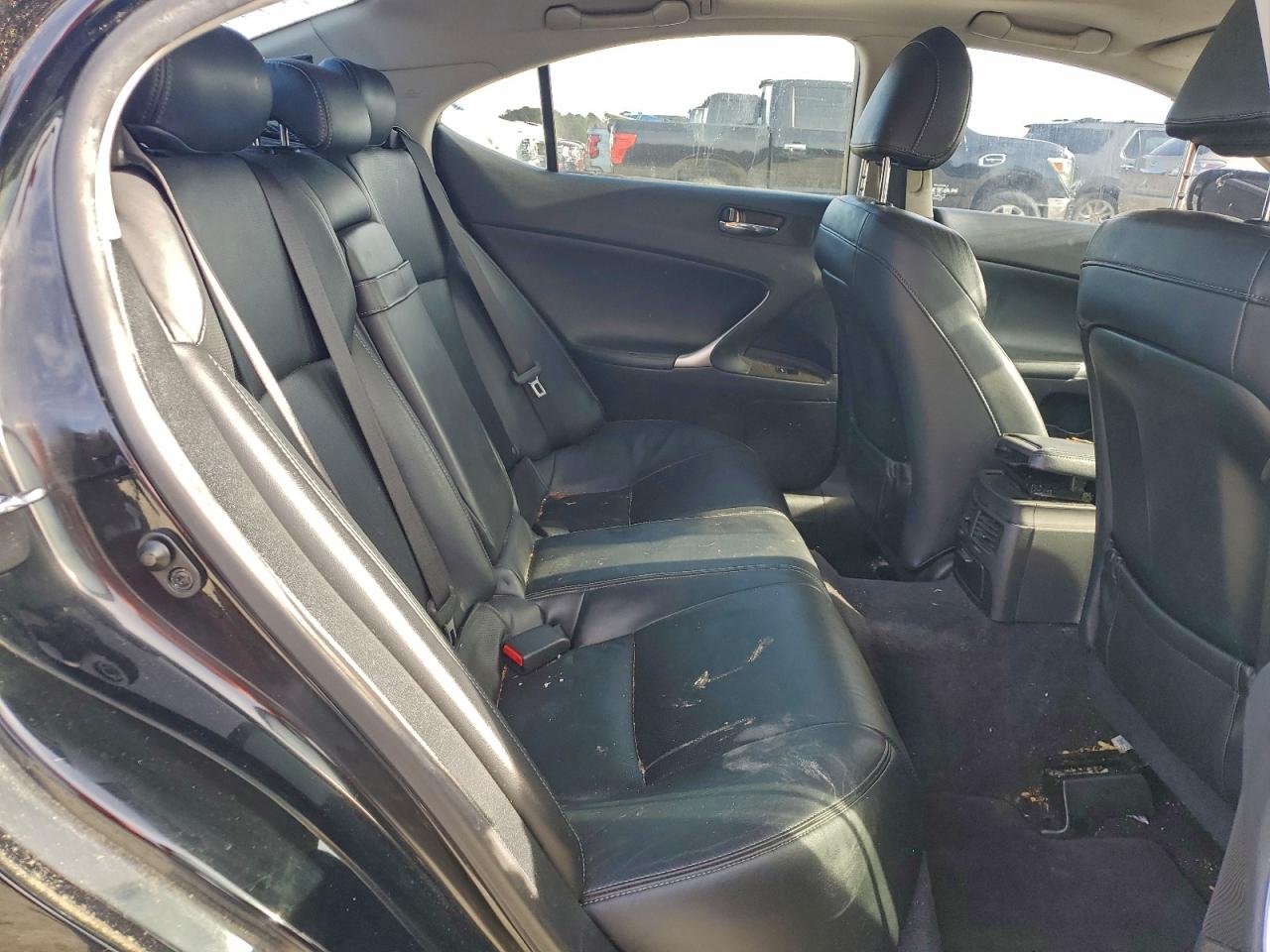 2012 LEXUS IS 250 photo 10