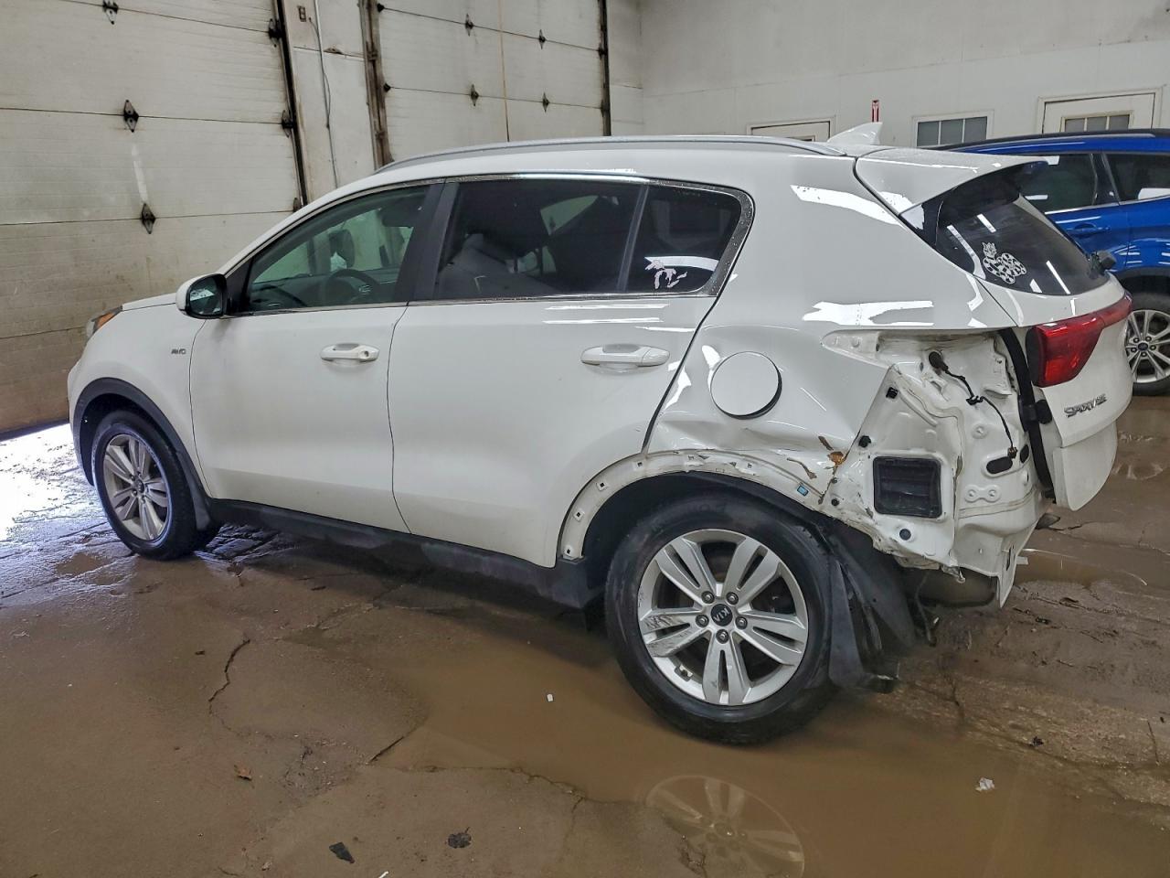 2018 KIA SPORTAGE LX photo 3