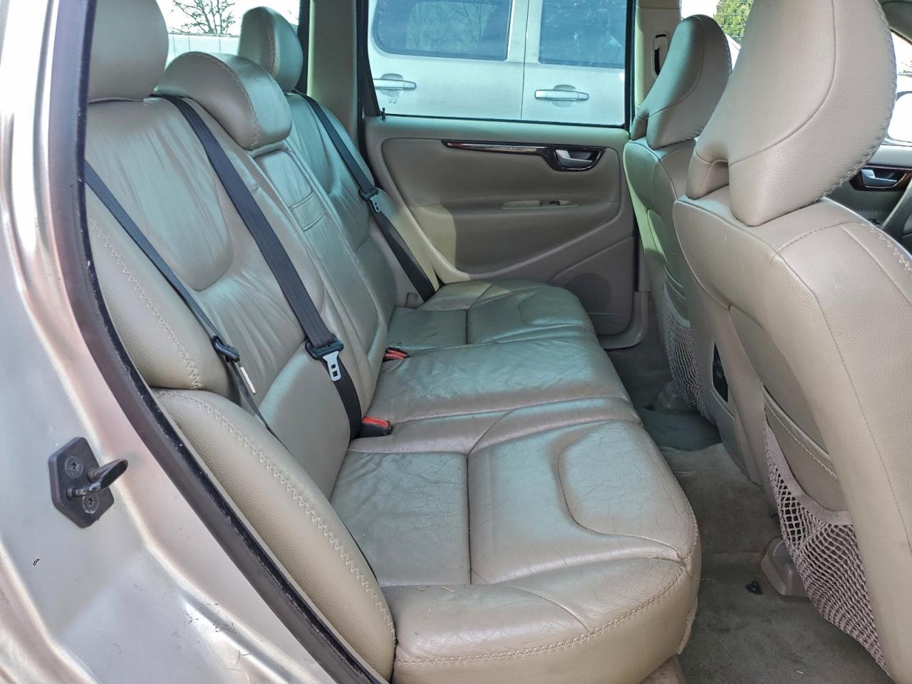 2007 VOLVO XC70 photo 19