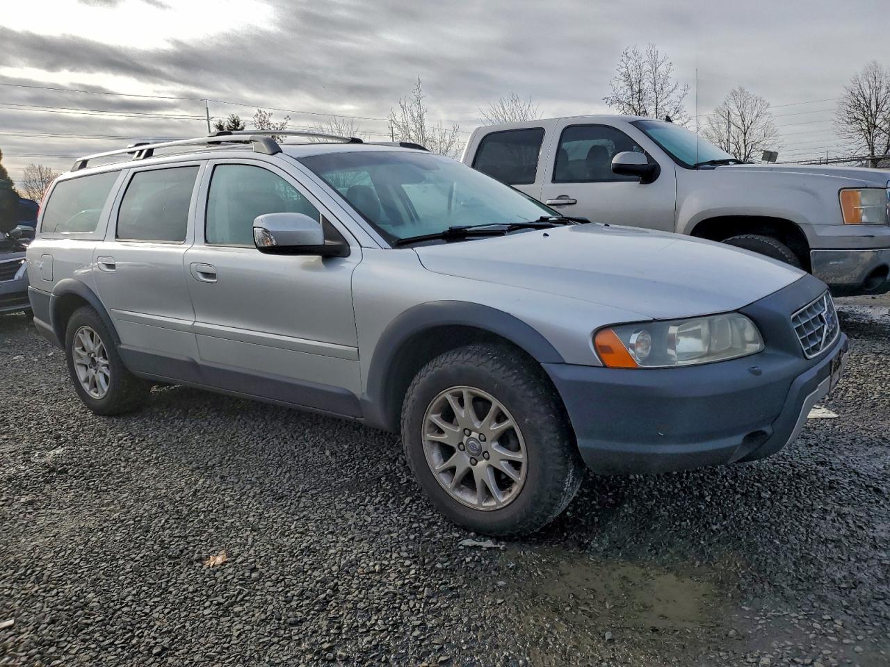2007 VOLVO XC70 photo 7