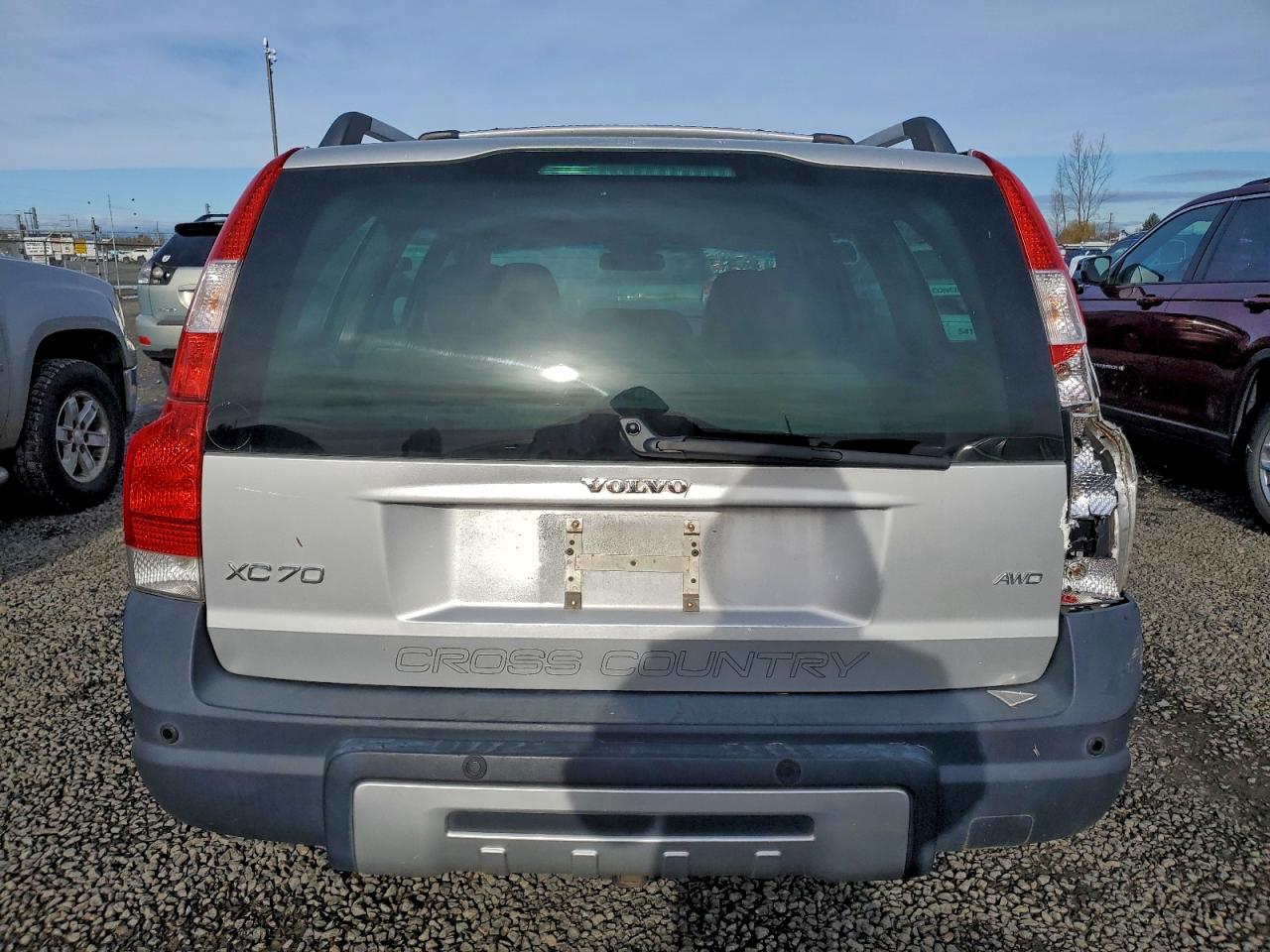 2007 VOLVO XC70 photo 11
