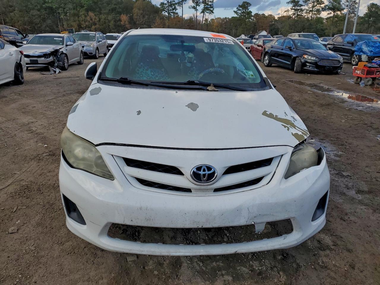 2013 TOYOTA COROLLA BASE photo 9