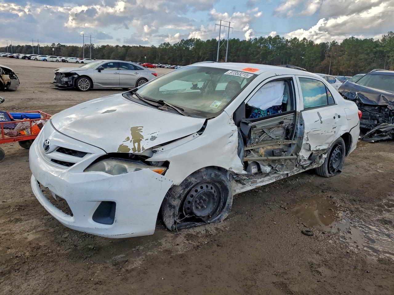 2013 TOYOTA COROLLA