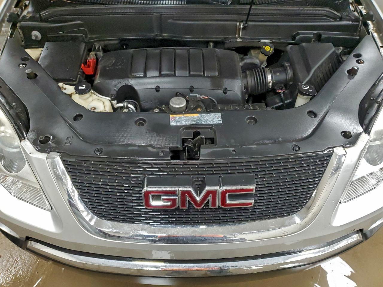2011 GMC ACADIA SLE photo 23