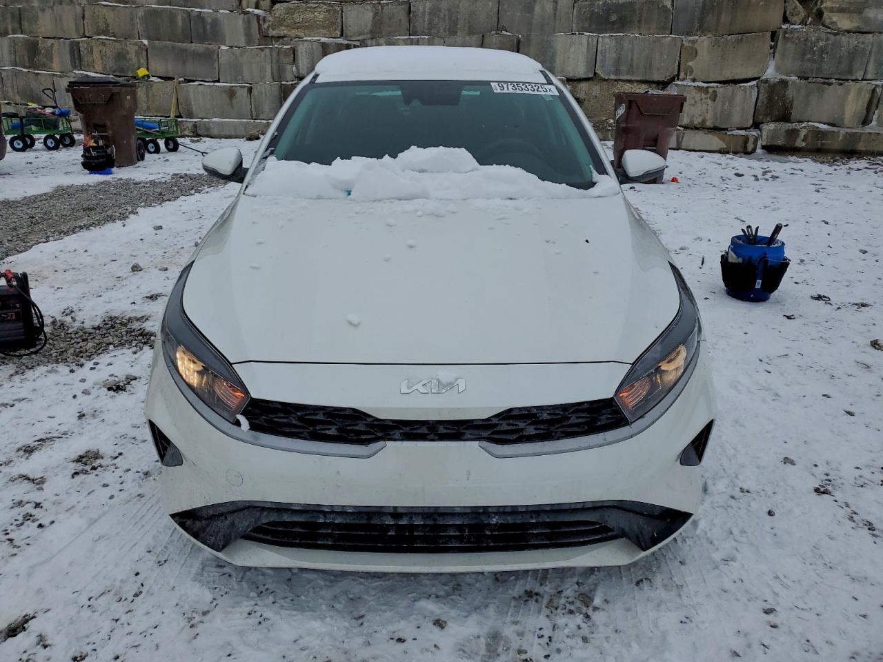 2024 KIA FORTE LX photo 13