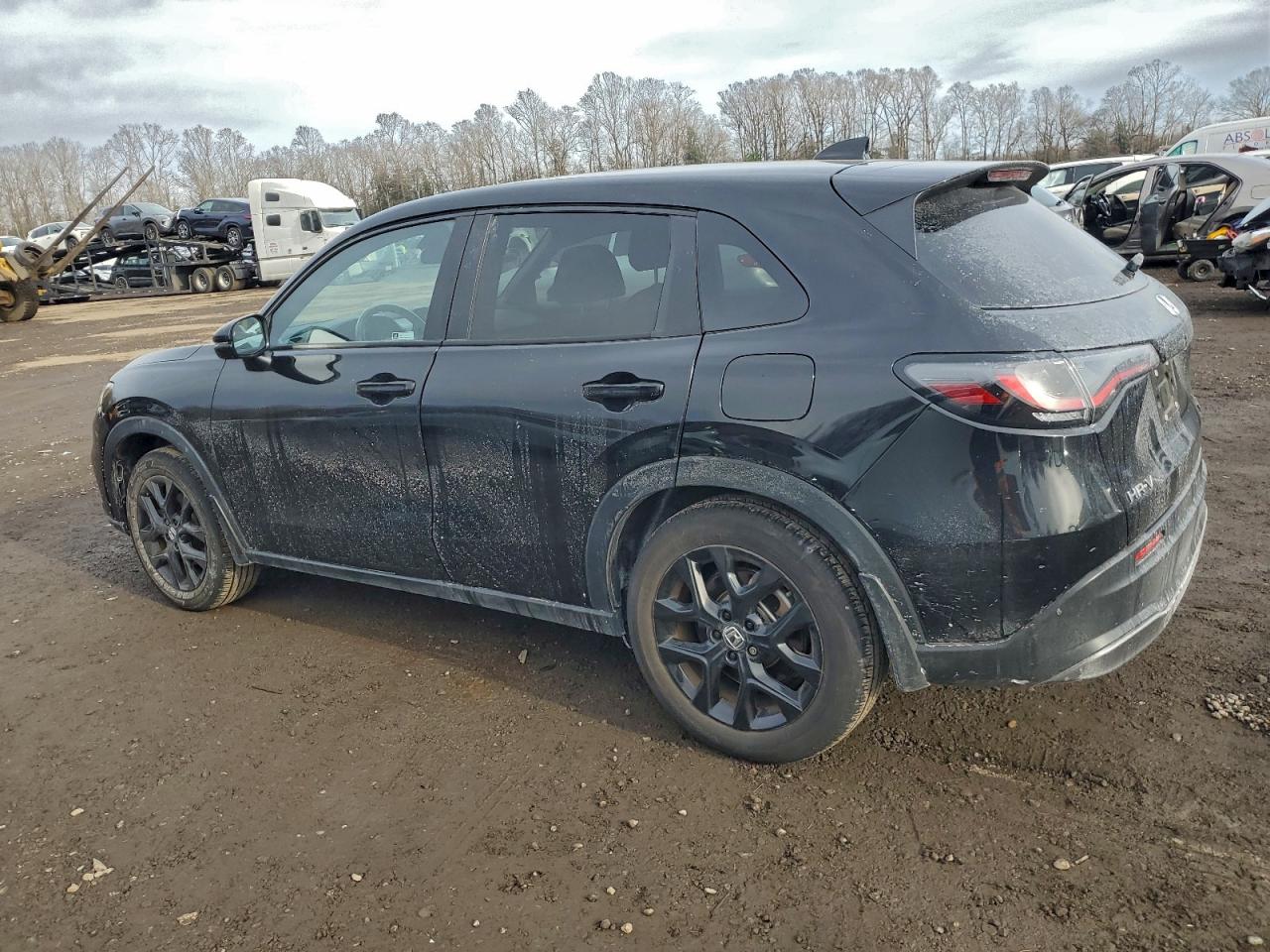 2024 HONDA HR-V SPORT photo 3