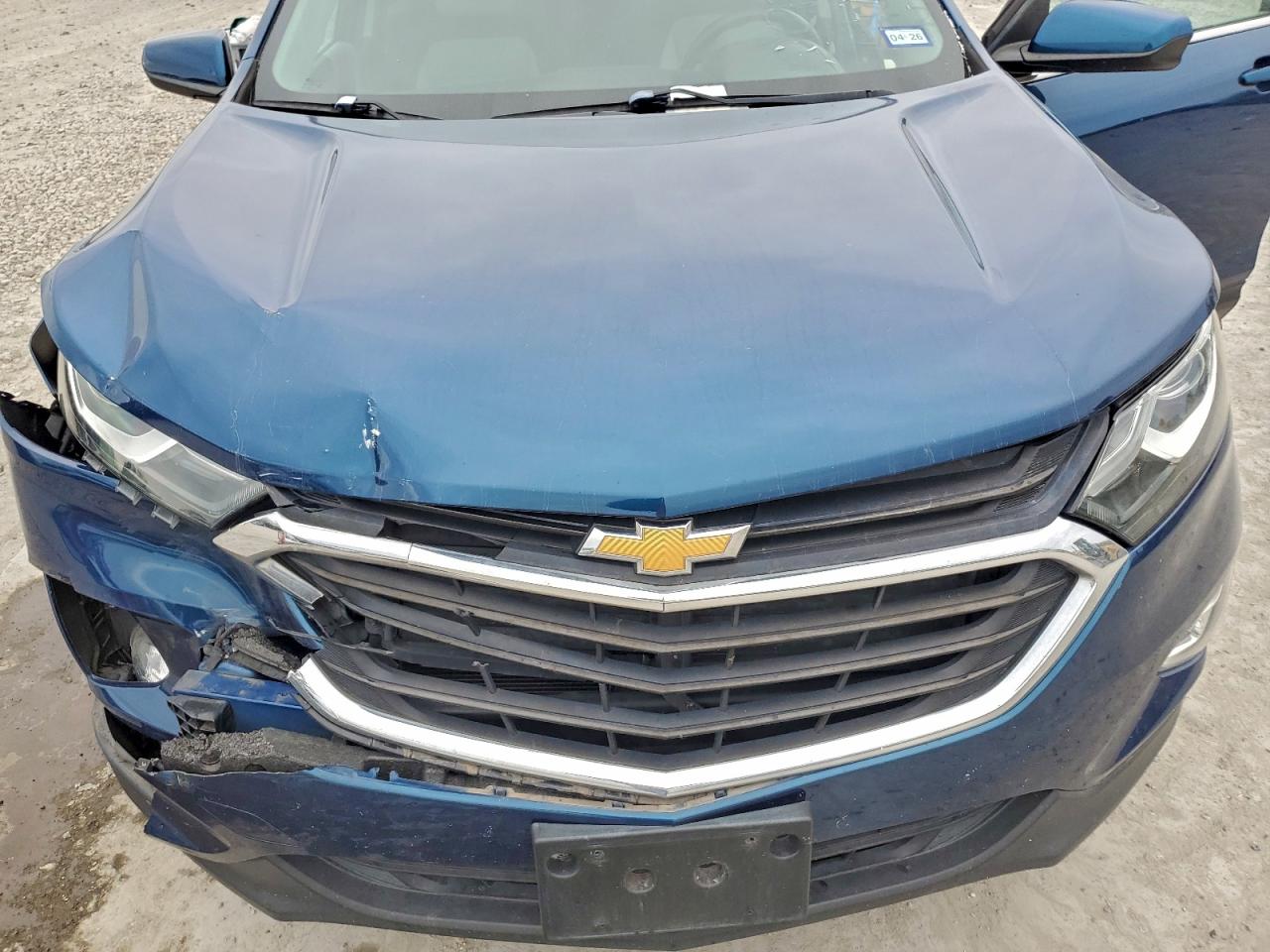 2020 CHEVROLET EQUINOX LT photo 11