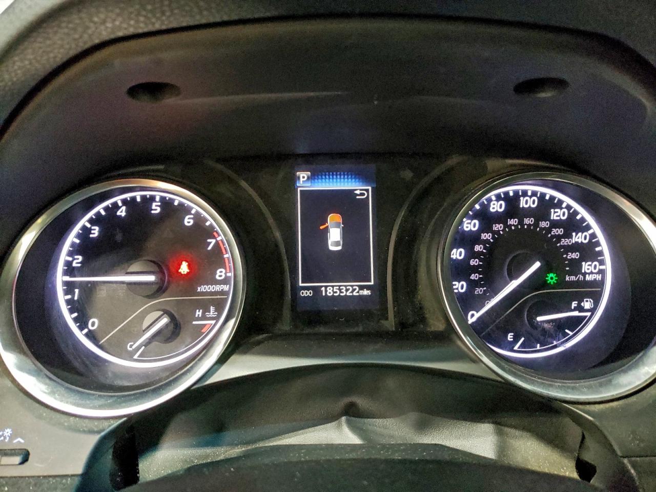 2018 TOYOTA CAMRY L photo 17