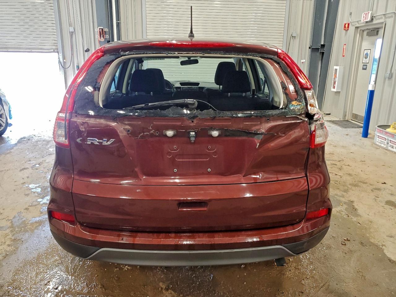 2015 HONDA CR-V LX photo 16