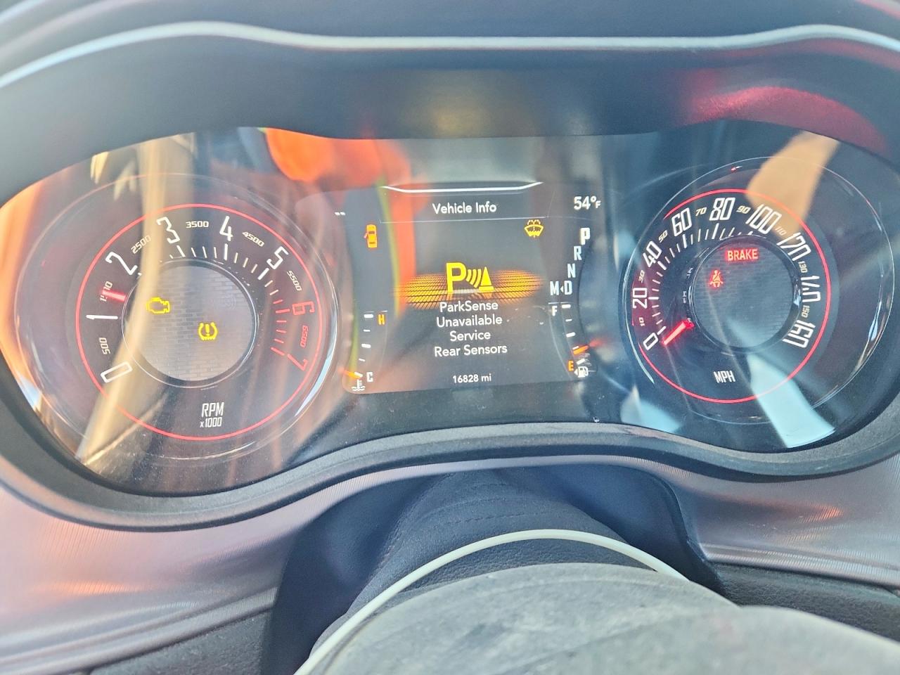 2023 DODGE CHALLENGER R/T photo 25