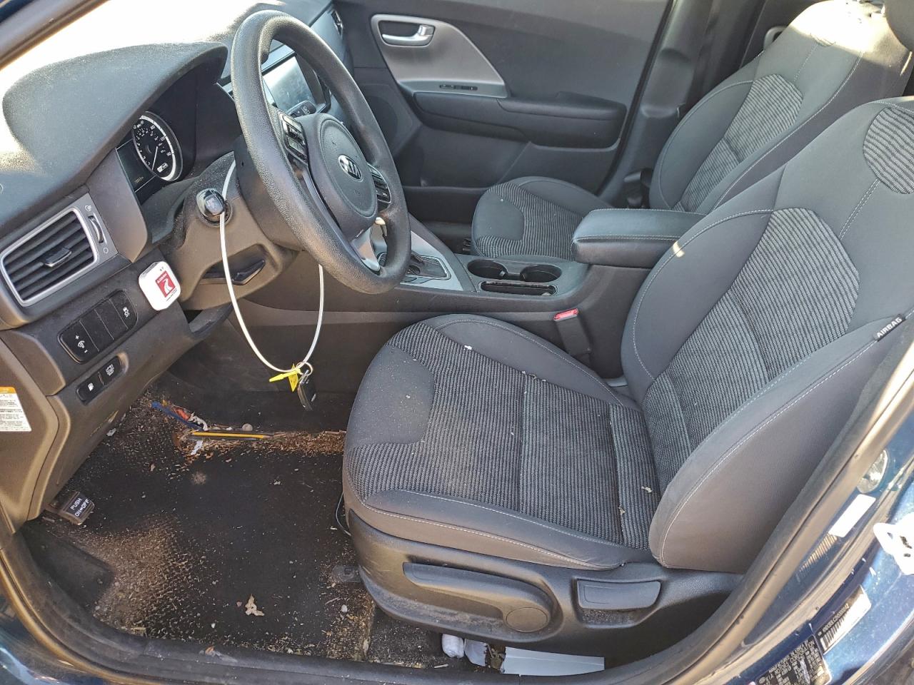 2017 KIA NIRO FE photo 7