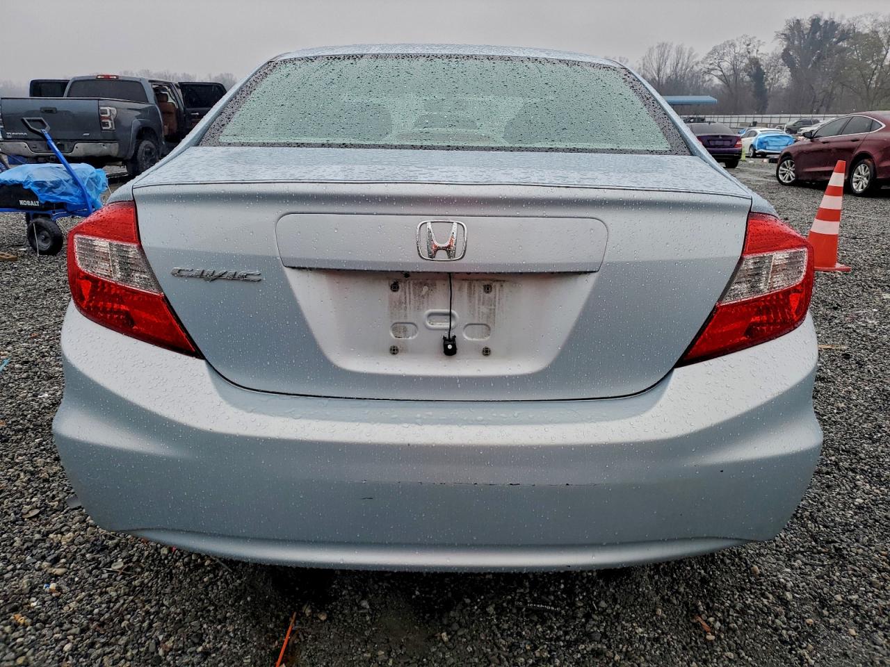 2012 HONDA CIVIC LX photo 6