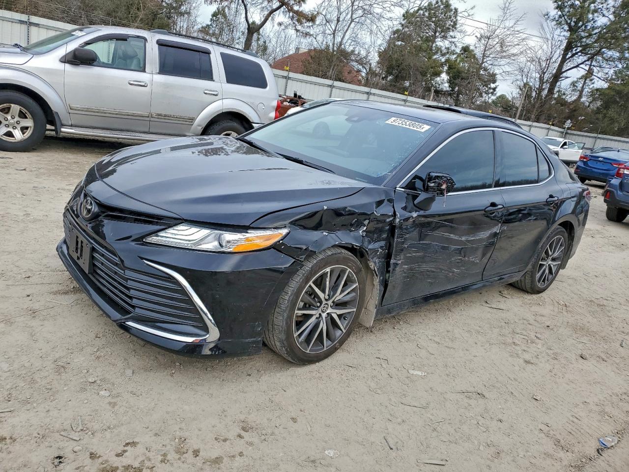 2024 TOYOTA CAMRY