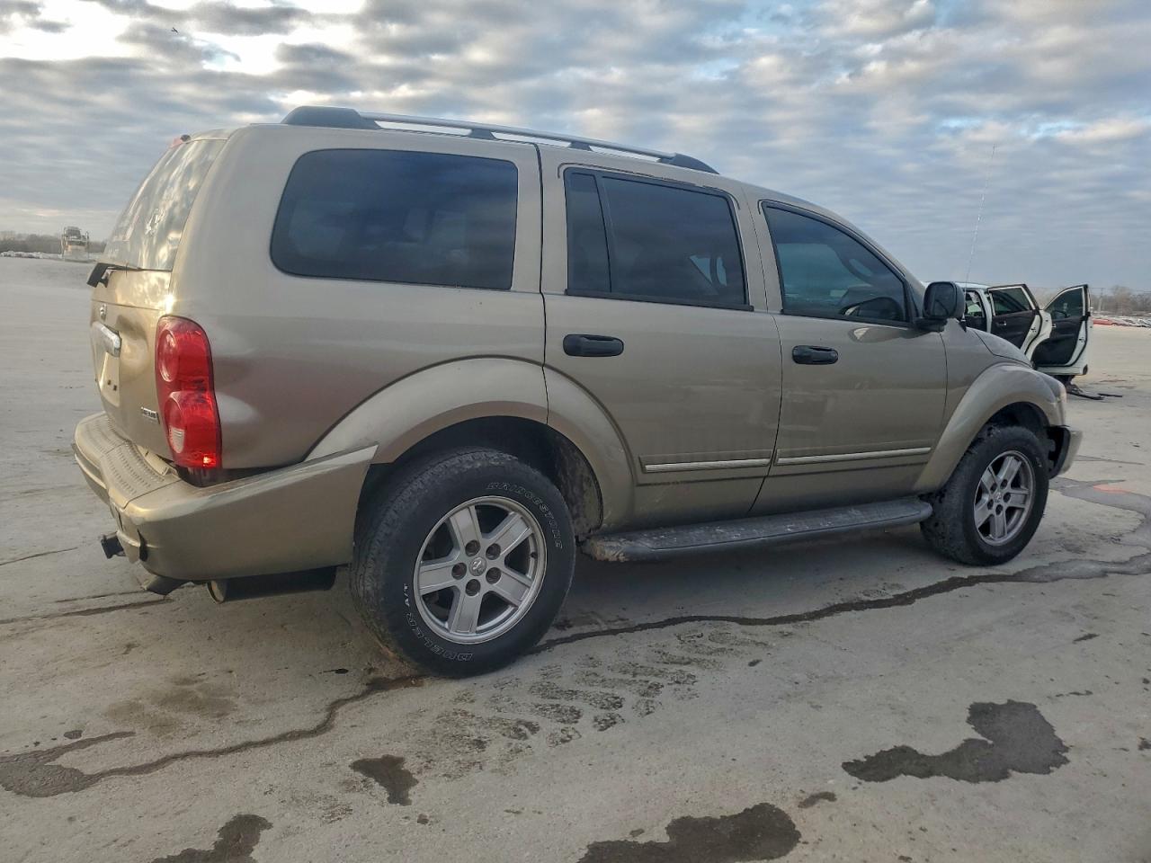 2006 DODGE DURANGO LIMITED photo 3