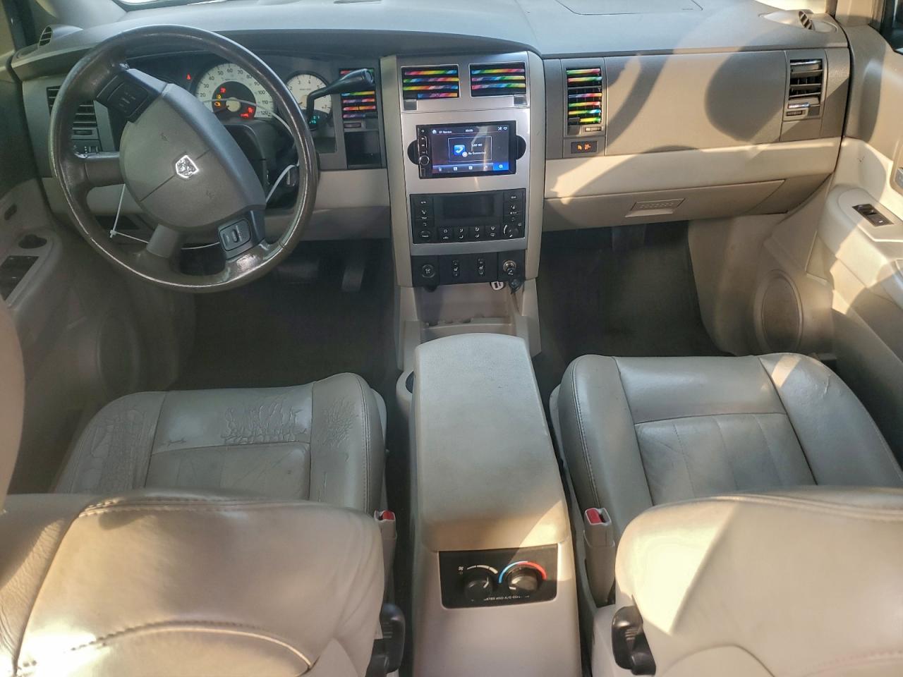2006 DODGE DURANGO LIMITED photo 8