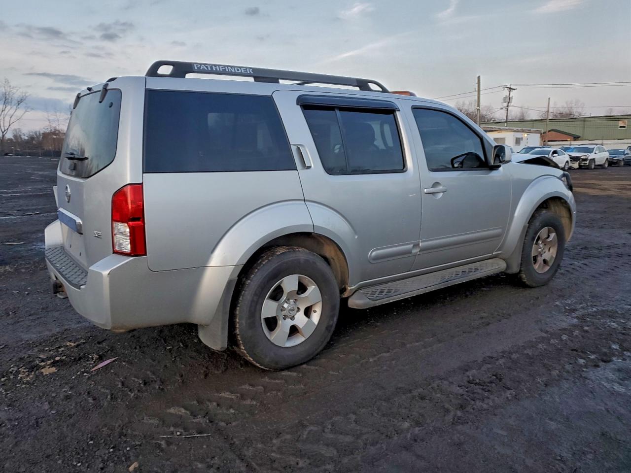 2006 NISSAN PATHFINDER LE photo 3