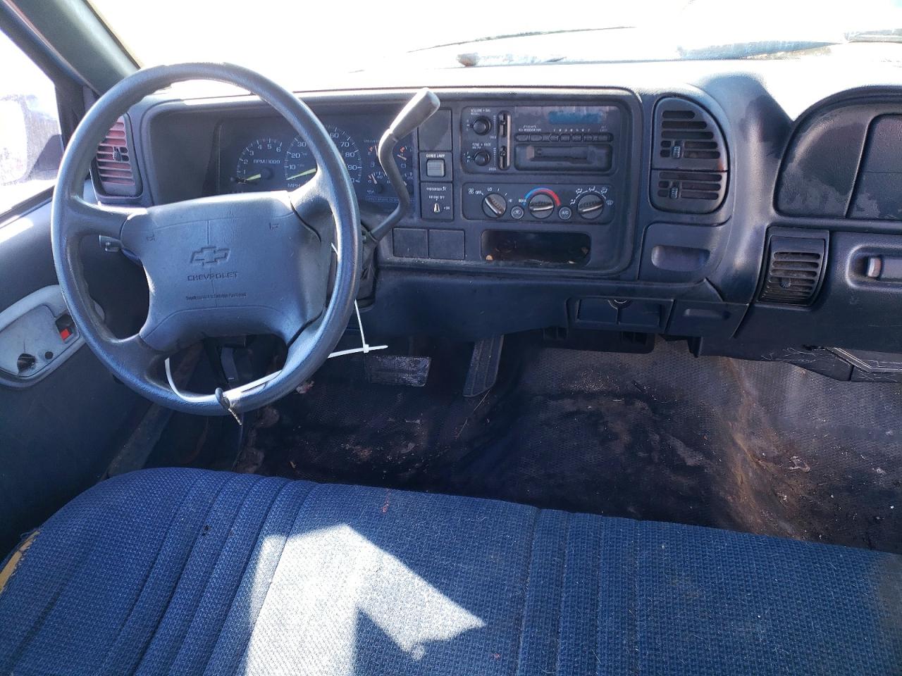 1997 CHEVROLET GMT-400 C1500 photo 8
