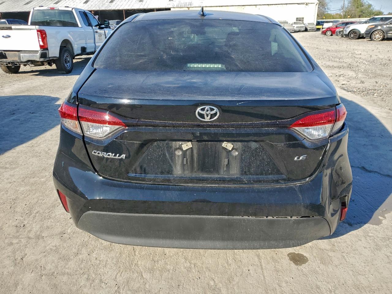 2024 TOYOTA COROLLA LE photo 11