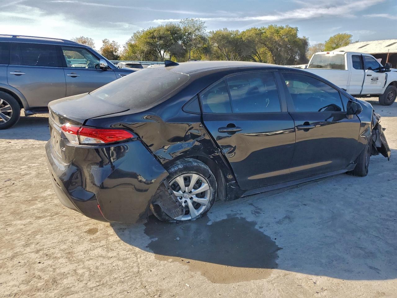 2024 TOYOTA COROLLA LE photo 5