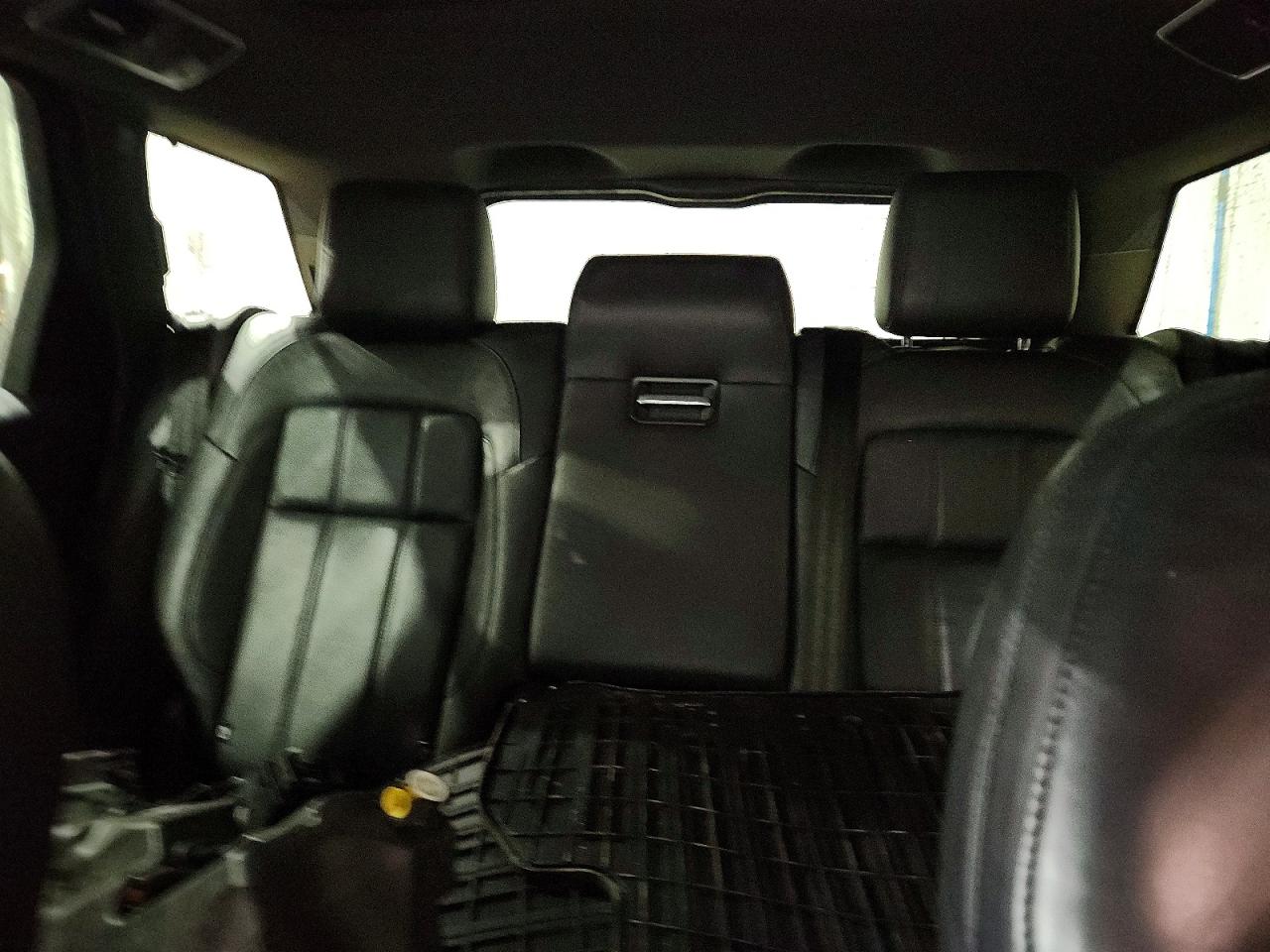 2019 LAND ROVER RANGE ROVER SPORT HSE photo 28