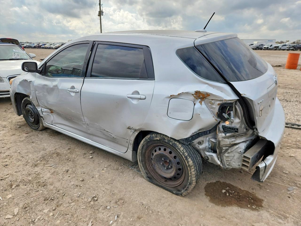 2009 TOYOTA COROLLA MATRIX photo 2
