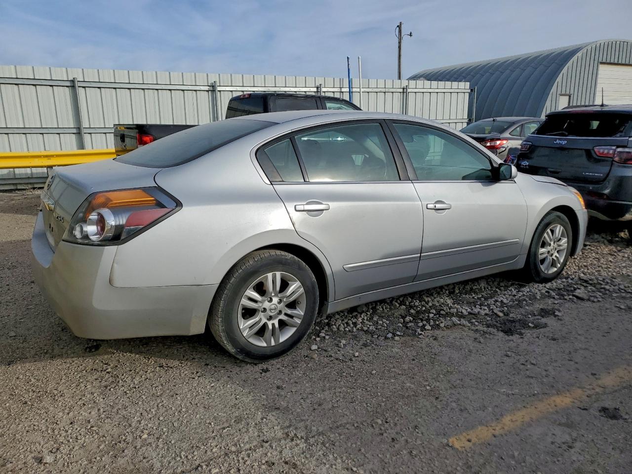 2011 NISSAN ALTIMA BASE photo 3