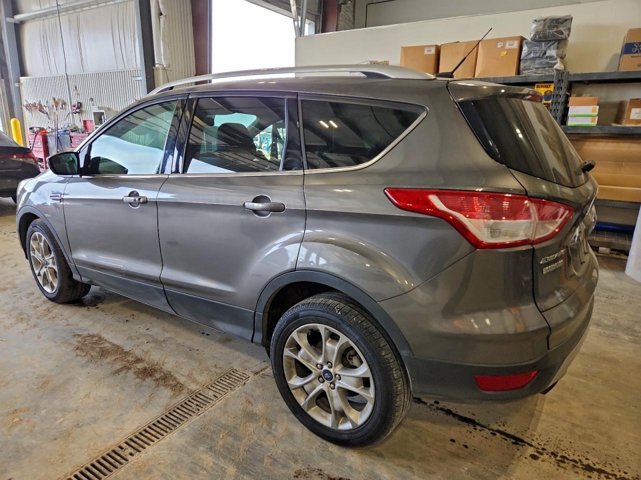 2014 FORD ESCAPE TITANIUM photo 3