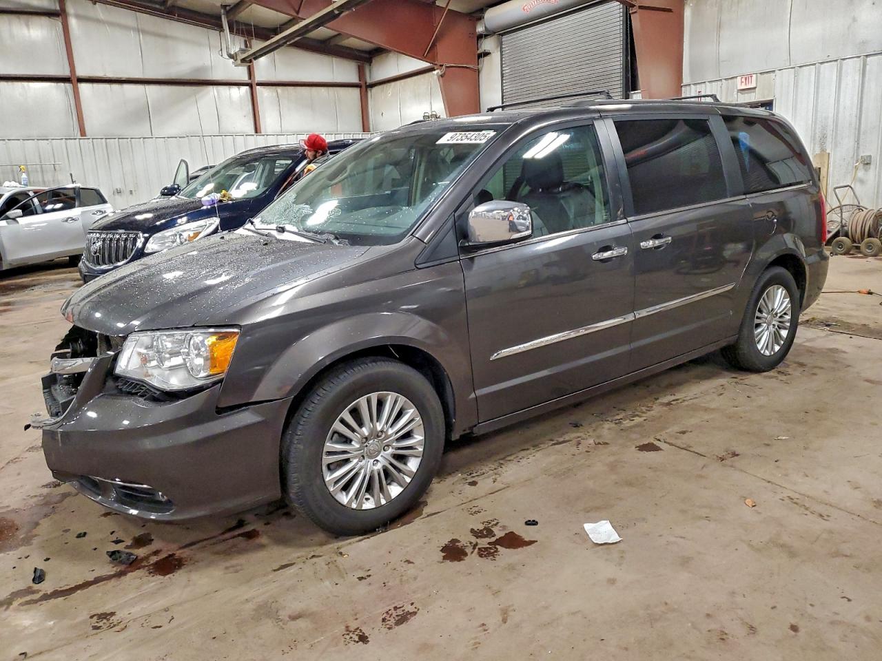 2015 CHRYSLER TOWN & COUNTRY