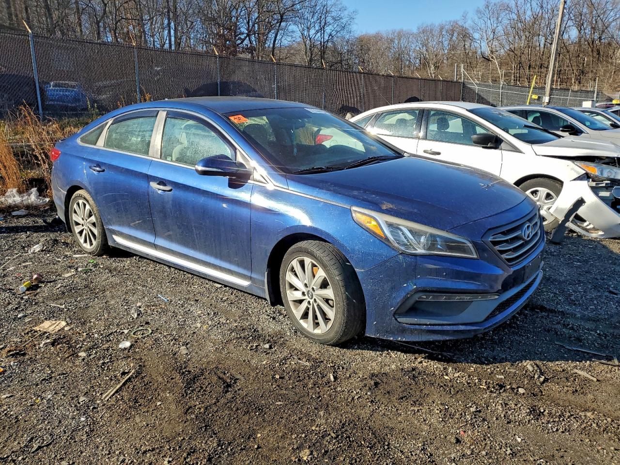 2015 HYUNDAI SONATA SPORT photo 4