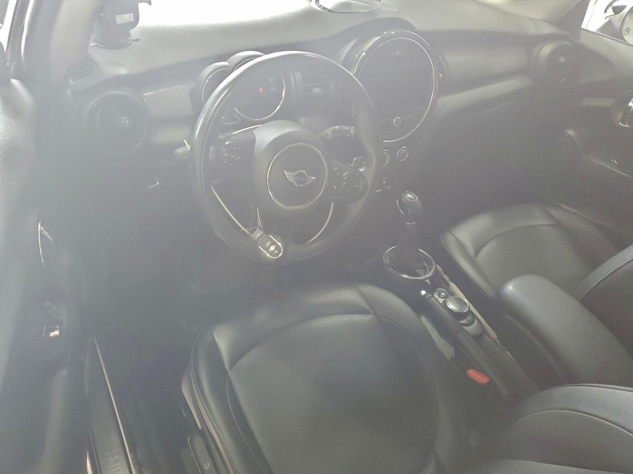 2014 MINI COOPER photo 22