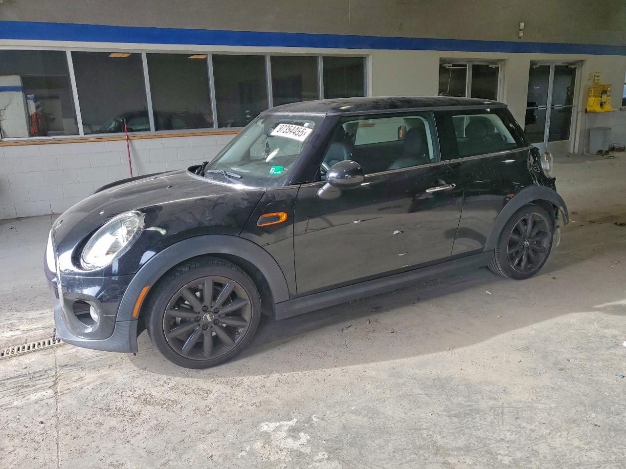 2014 MINI COOPER