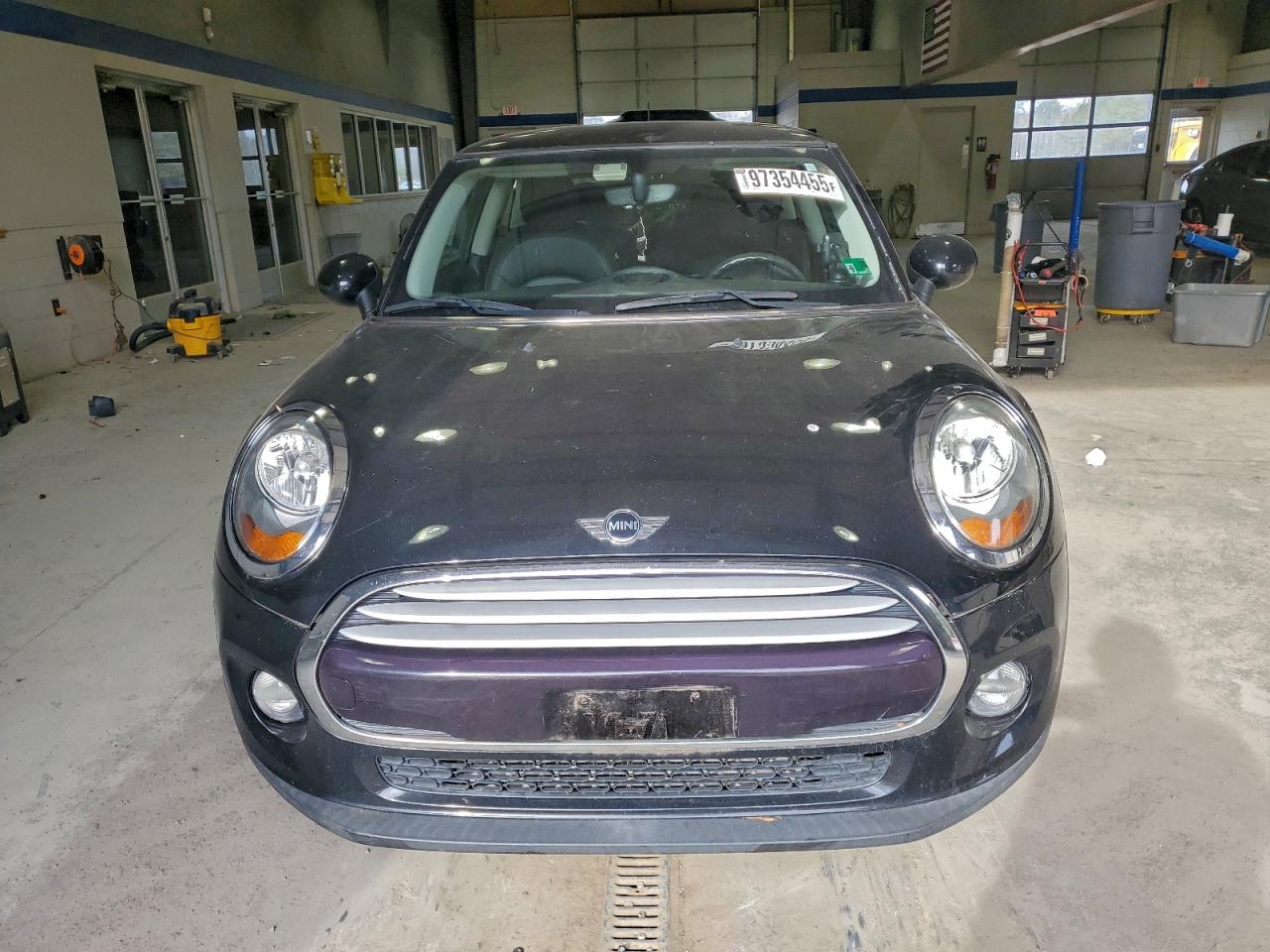 2014 MINI COOPER photo 13